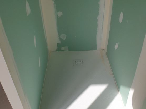 Création des réseaux d’évacuation d’une maison à Guéreins (01090)