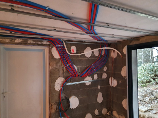 Création des réseaux d’évacuation d’une maison à Guéreins (01090)