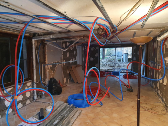 Création des réseaux d’évacuation d’une maison à Guéreins (01090)