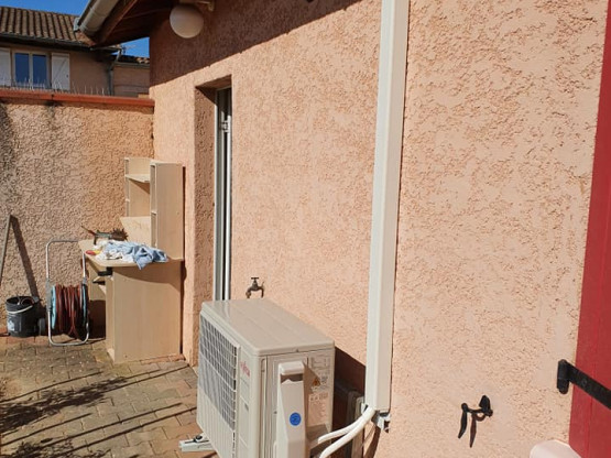 Pose d’une climatisation pour rafraichir des chambres à Belleville-en-Beaujolais (69220)