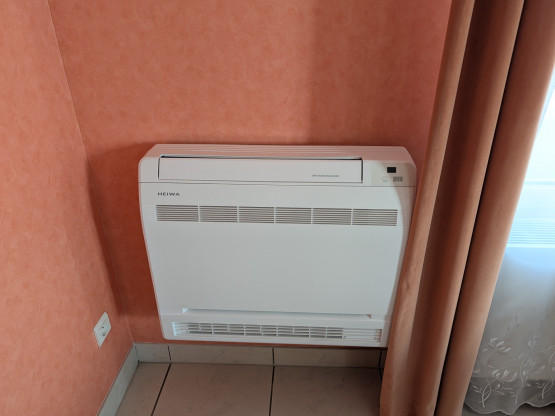 Remplacement d'une cassette de climatisation Hitachi par une cassette HEIWA à Villefranche-sur-Saône